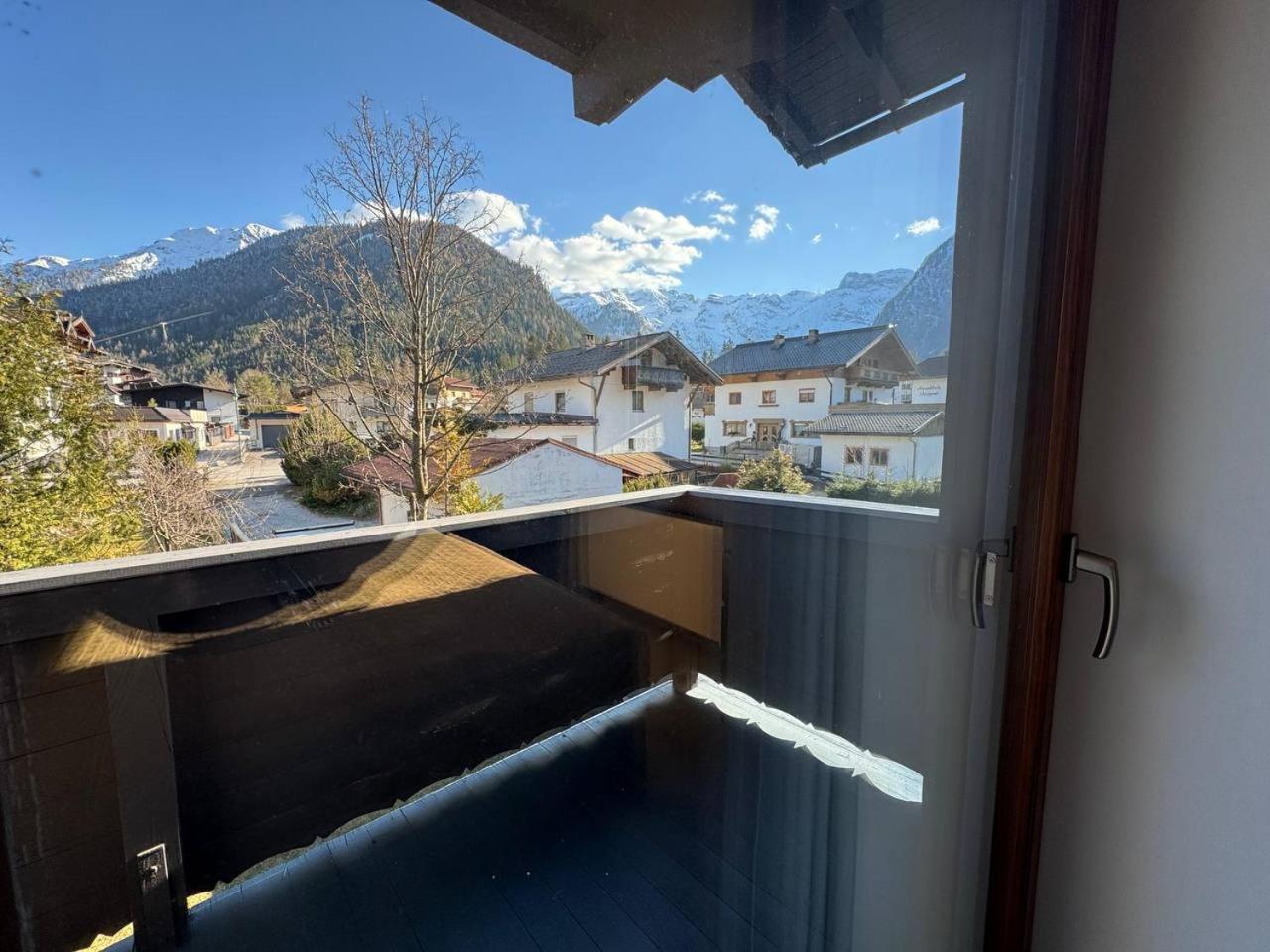 Two Brothers Inn Pertisau Exterior photo